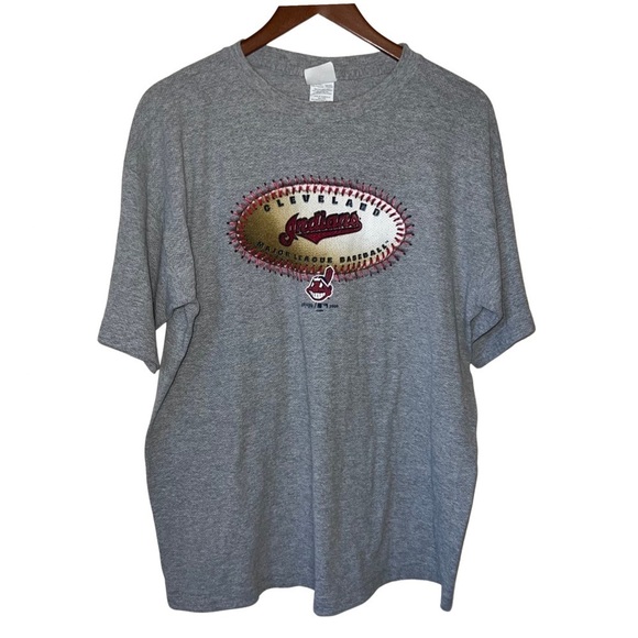 MLB Genuine Merchandise Vintage Gray Waffle Knit Cleveland Indians Tee Size Lg - Picture 1 of 6
